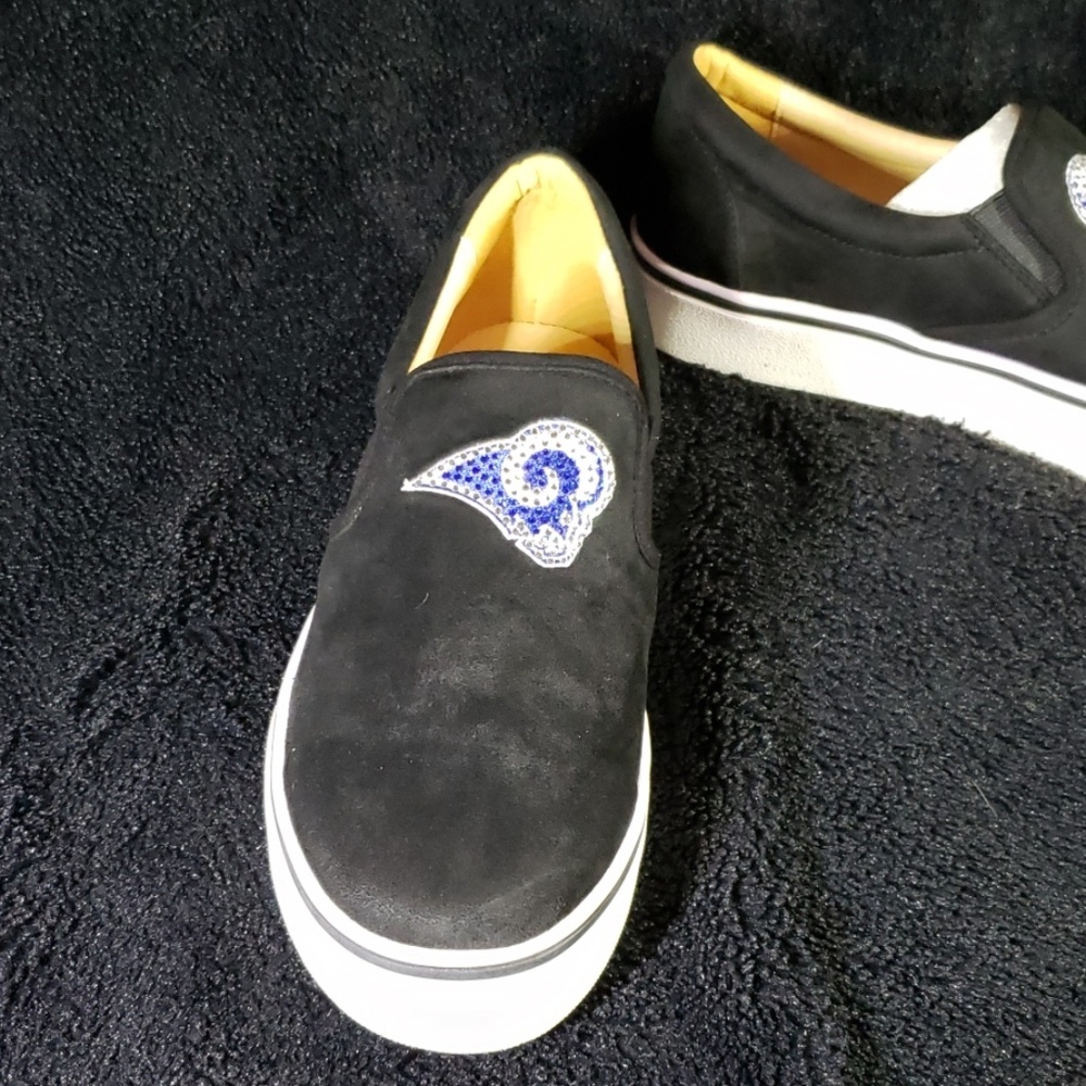 Cuce Shoes - Picture 2 of 4